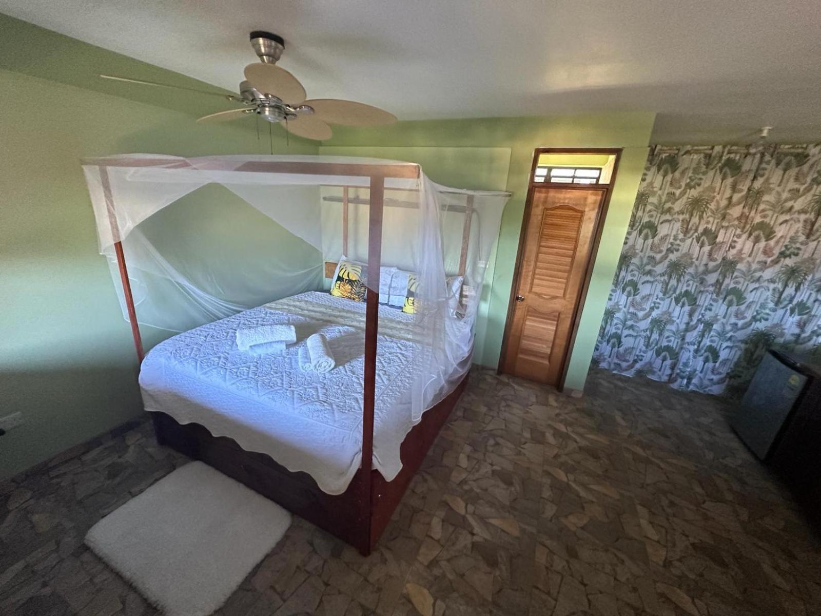 Orchid Resort Ltd Guillet Buitenkant foto