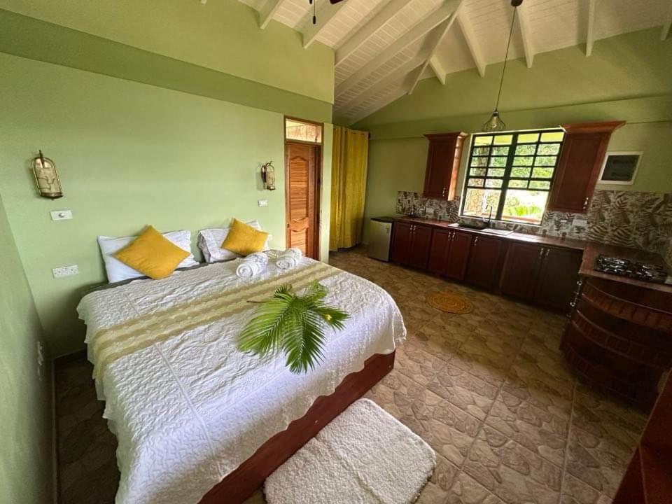 Orchid Resort Ltd Guillet Buitenkant foto